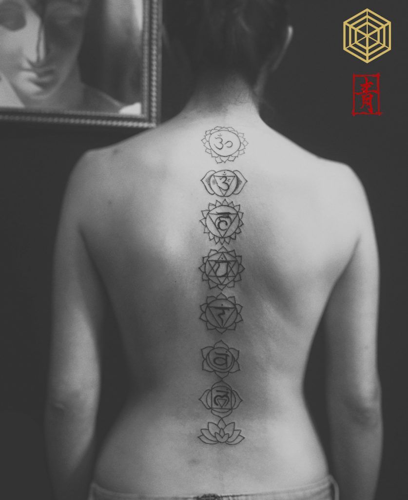 Blackwork tattoo por SEI, DNA Ink