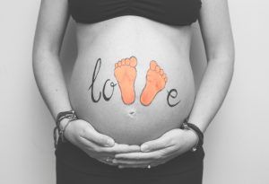 Bellypainting en DNA Ink Tattoo Studio