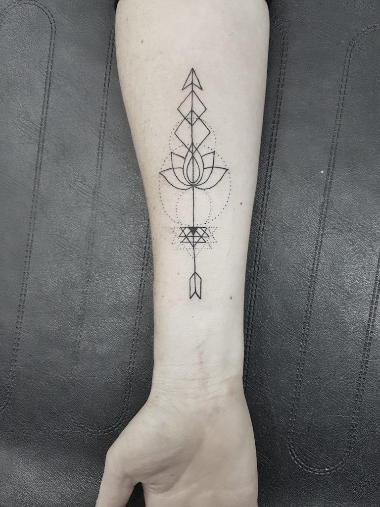 Blackwork tattoo por SEI, DNA Ink