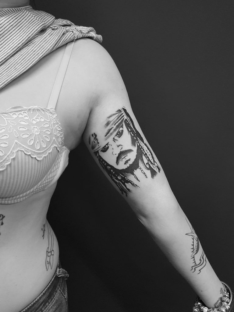 Blackwork tattoo por SEI, DNA Ink